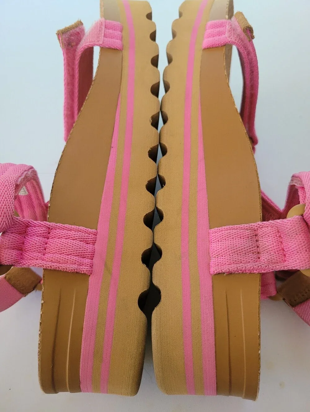 REEF 8.5 Pink Strap Platform Sandals